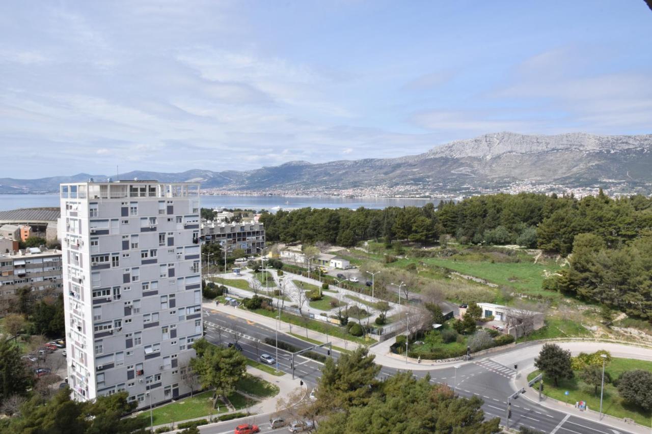 Diocles Place Split Extérieur photo
